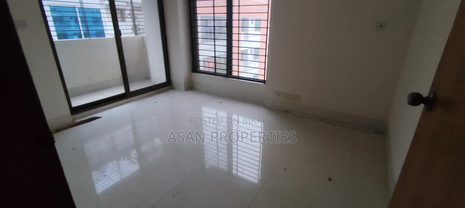3bdrm Apartment in Dhanmondi for sale