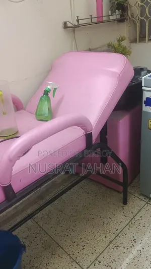 Beauty Parlour Equipments