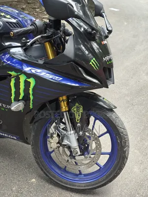 Yamaha R15M 2023 Black