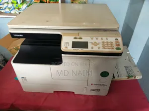 Tosiba eStudio 2303A Fotocopy Machine