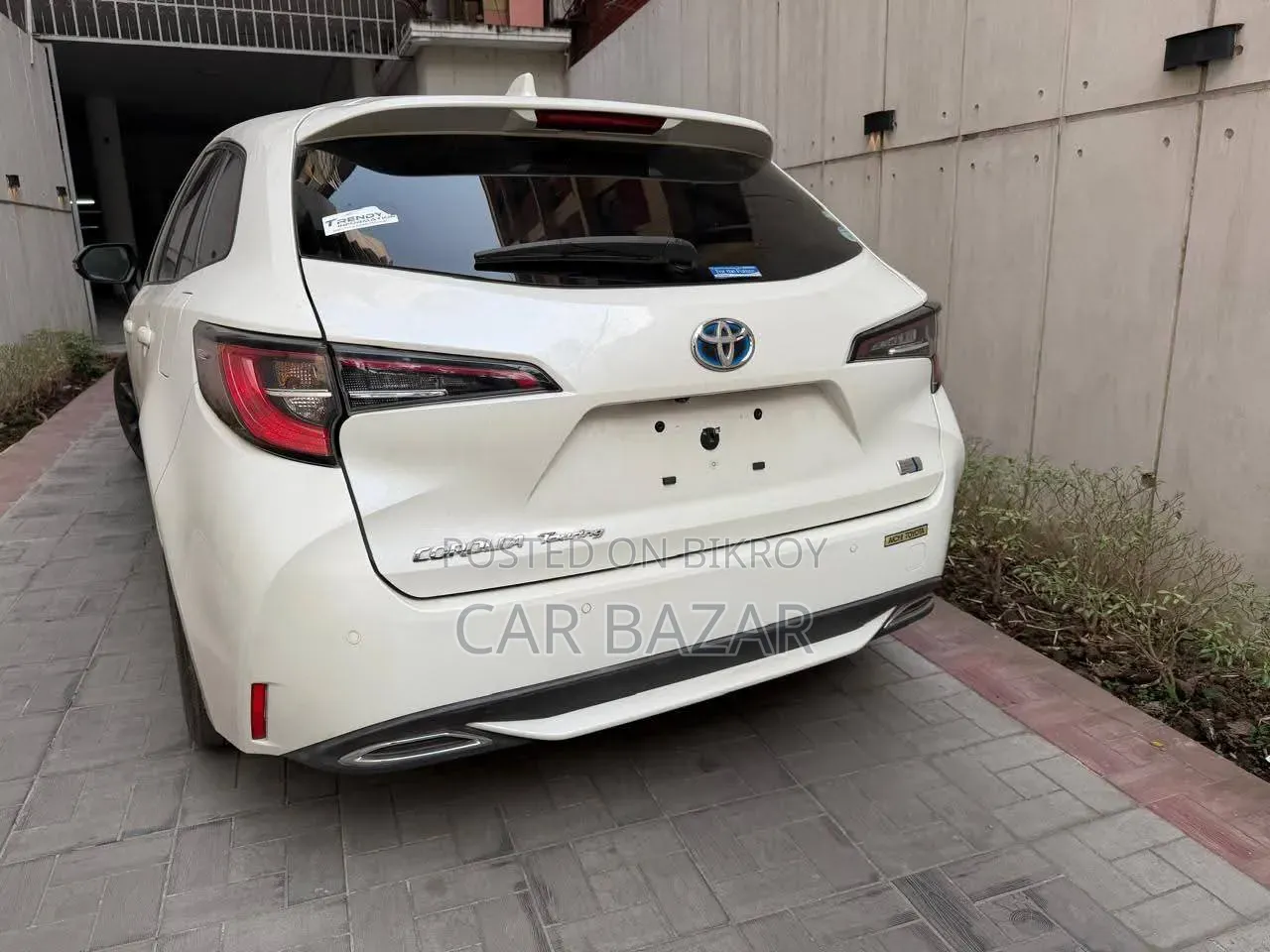 Toyota Corolla Touring WxB 2020 Pearl