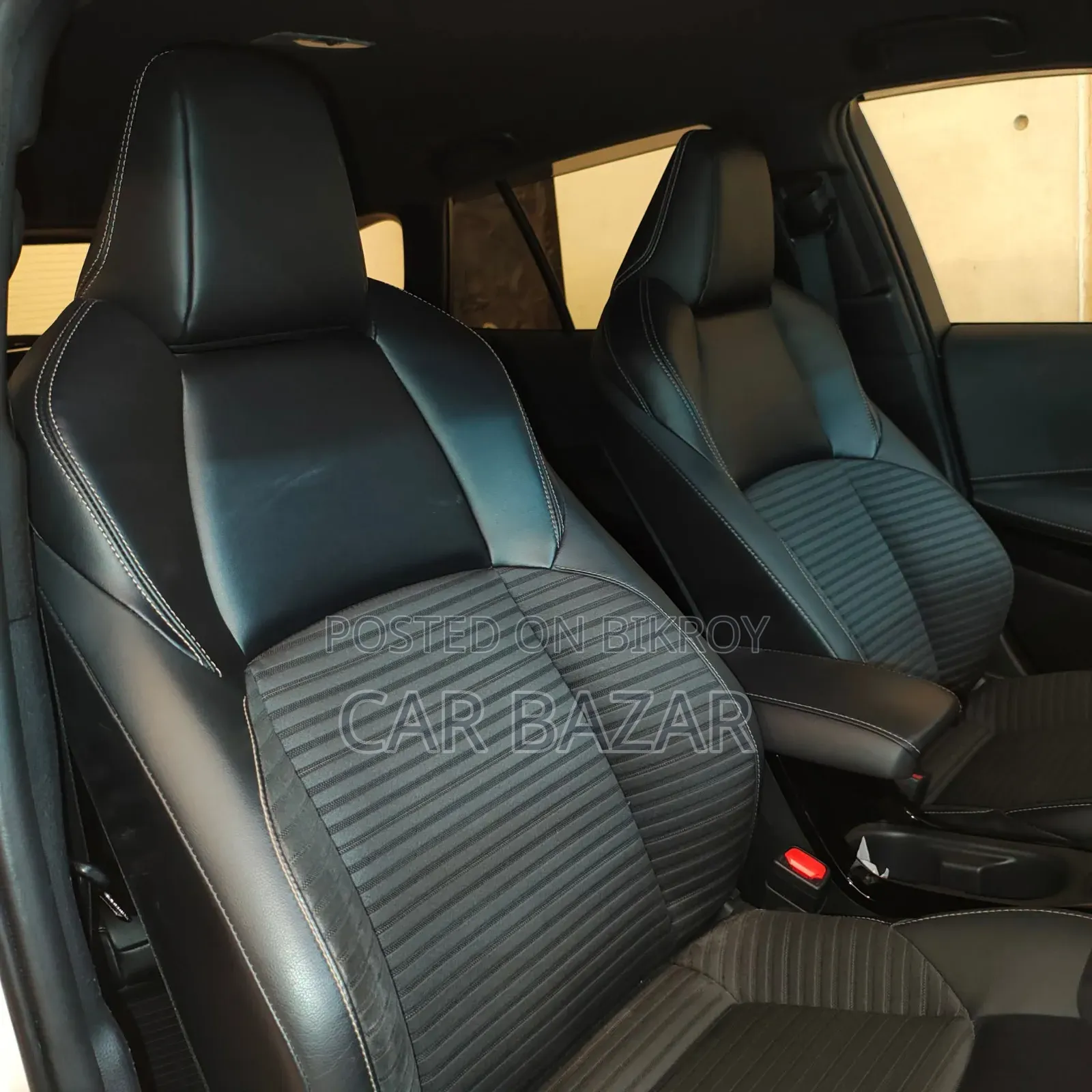 Toyota Corolla Touring WxB 2020 Pearl