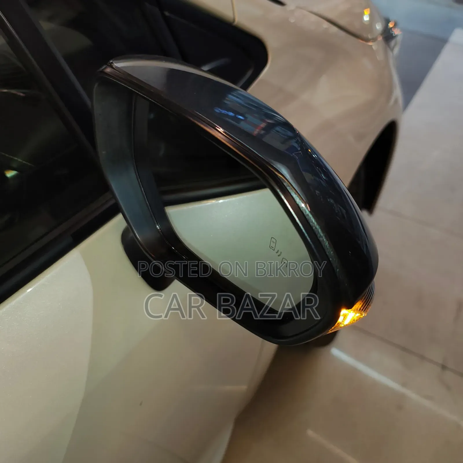 Toyota Corolla Touring WxB 2020 Pearl