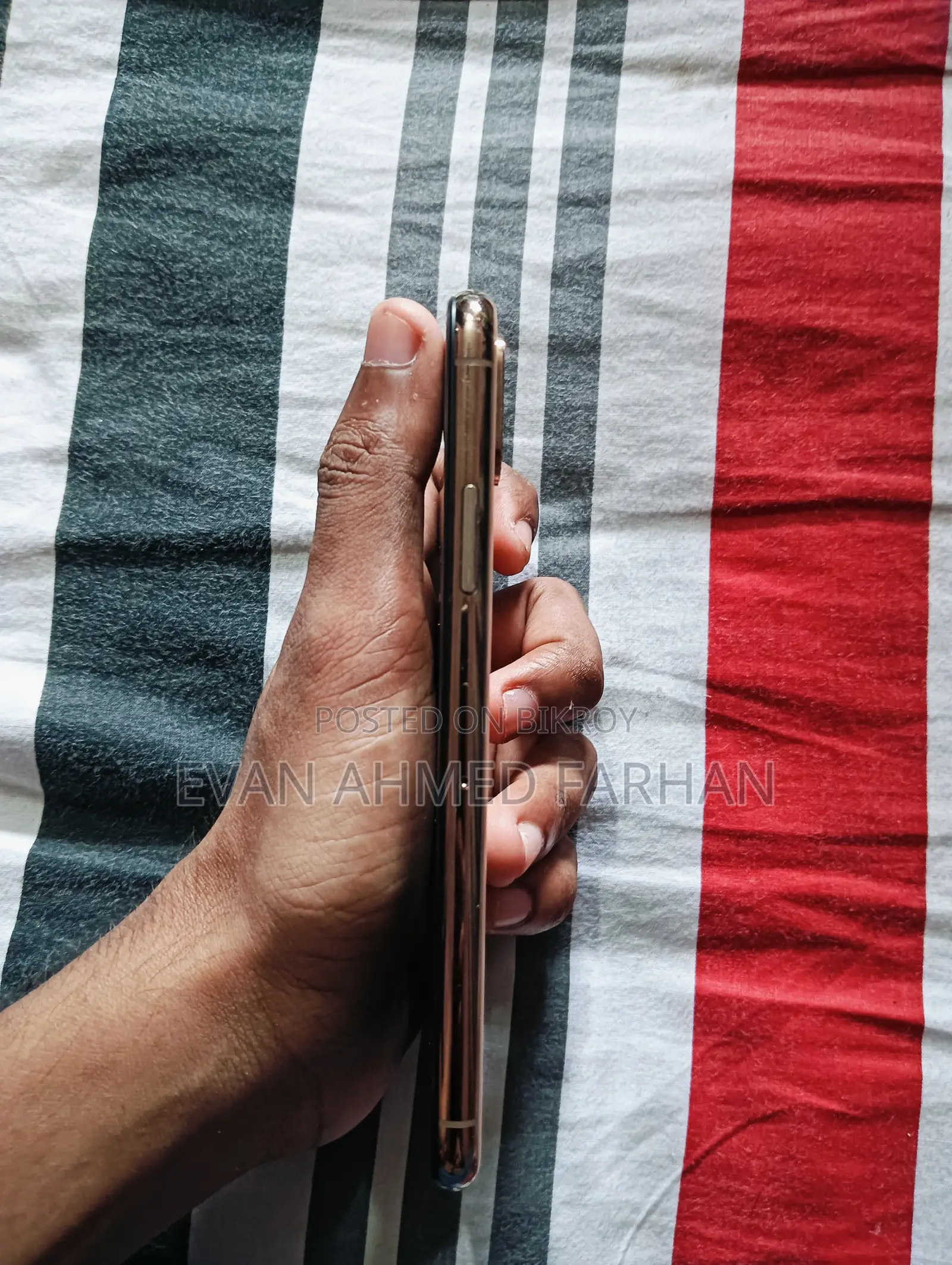 Apple iPhone XS 64 GB Gold