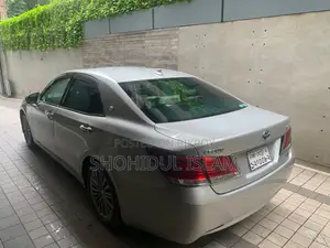 Toyota Crown 2014 Off white