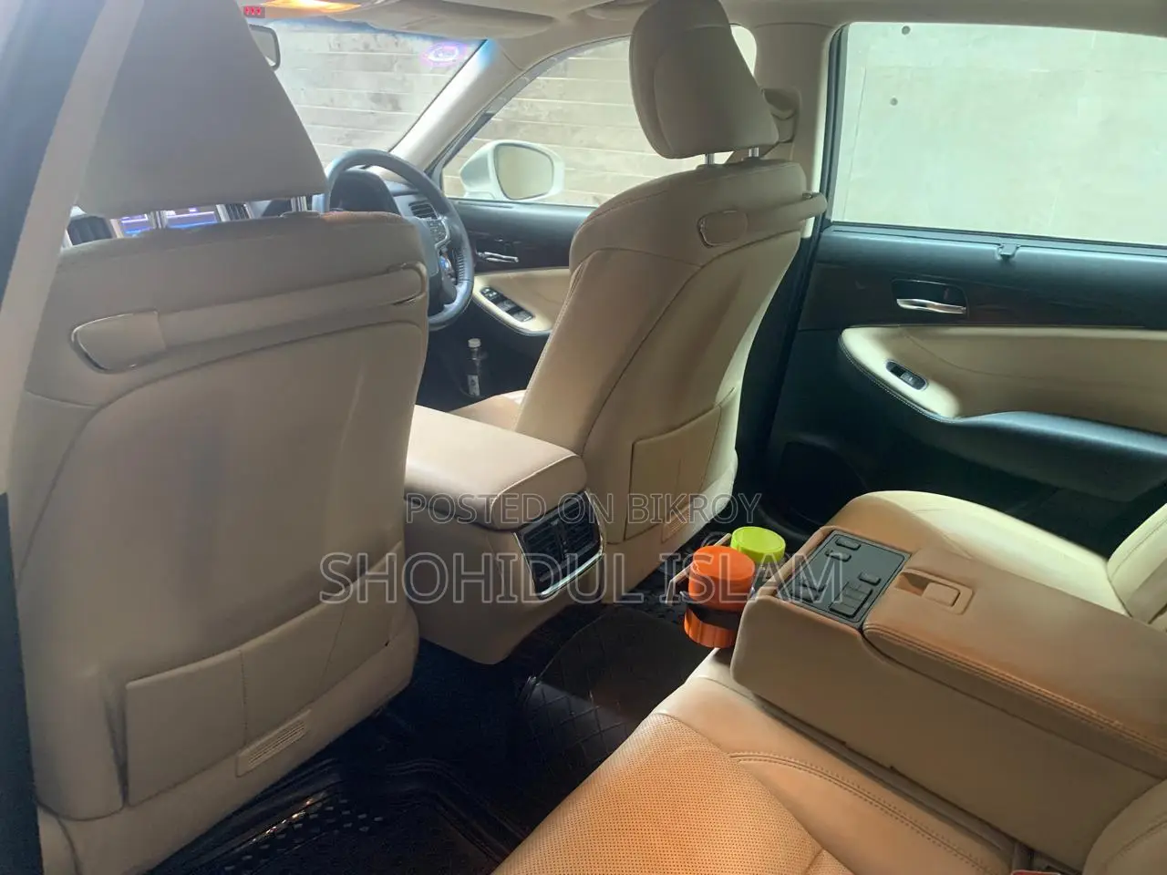 Toyota Crown 2014 Off white