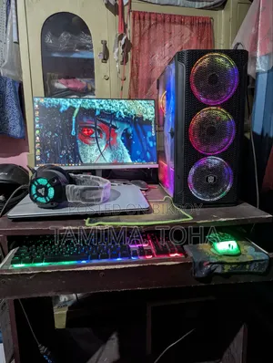 Desktop Computer MSI 16GB AMD Ryzen 5 SSD 256GB