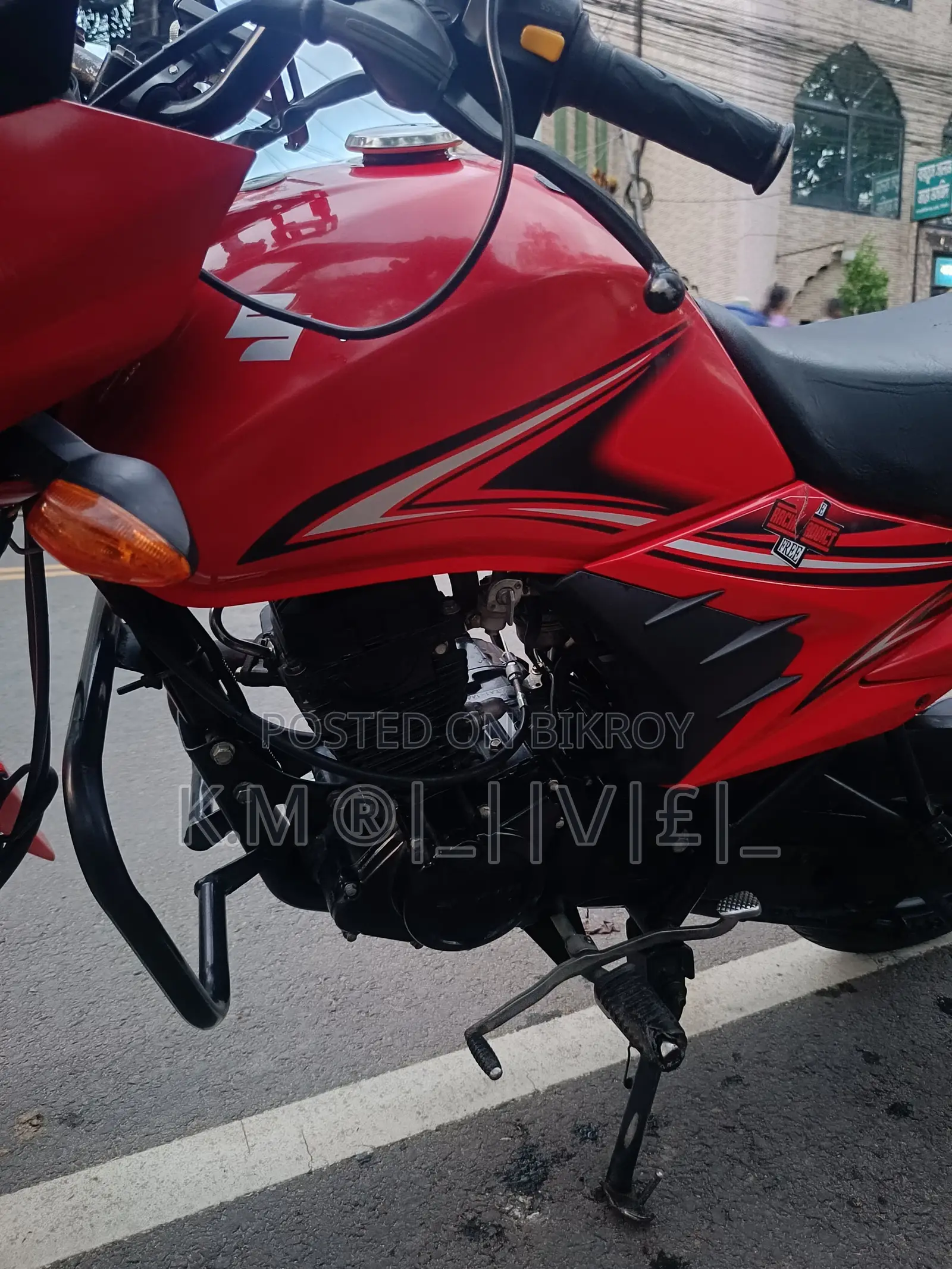 Suzuki Hayate 2024 Red
