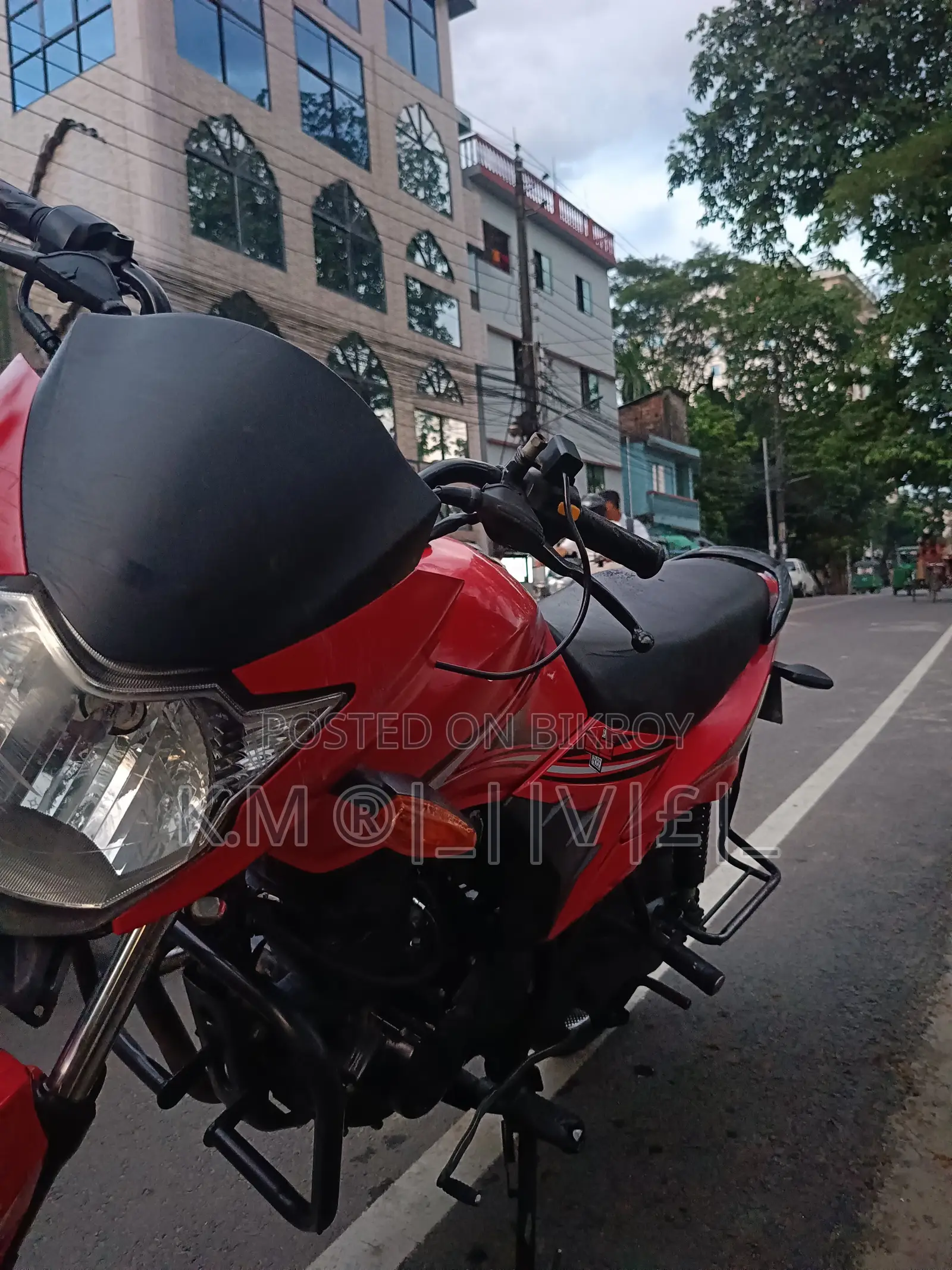 Suzuki Hayate 2024 Red
