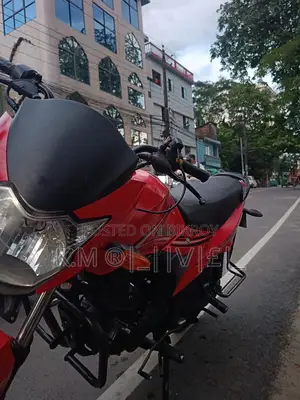 Suzuki Hayate 2024 Red