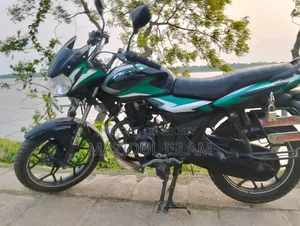 Bajaj Discover 125 2022