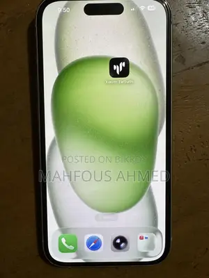 Apple iPhone 15 128 GB Green
