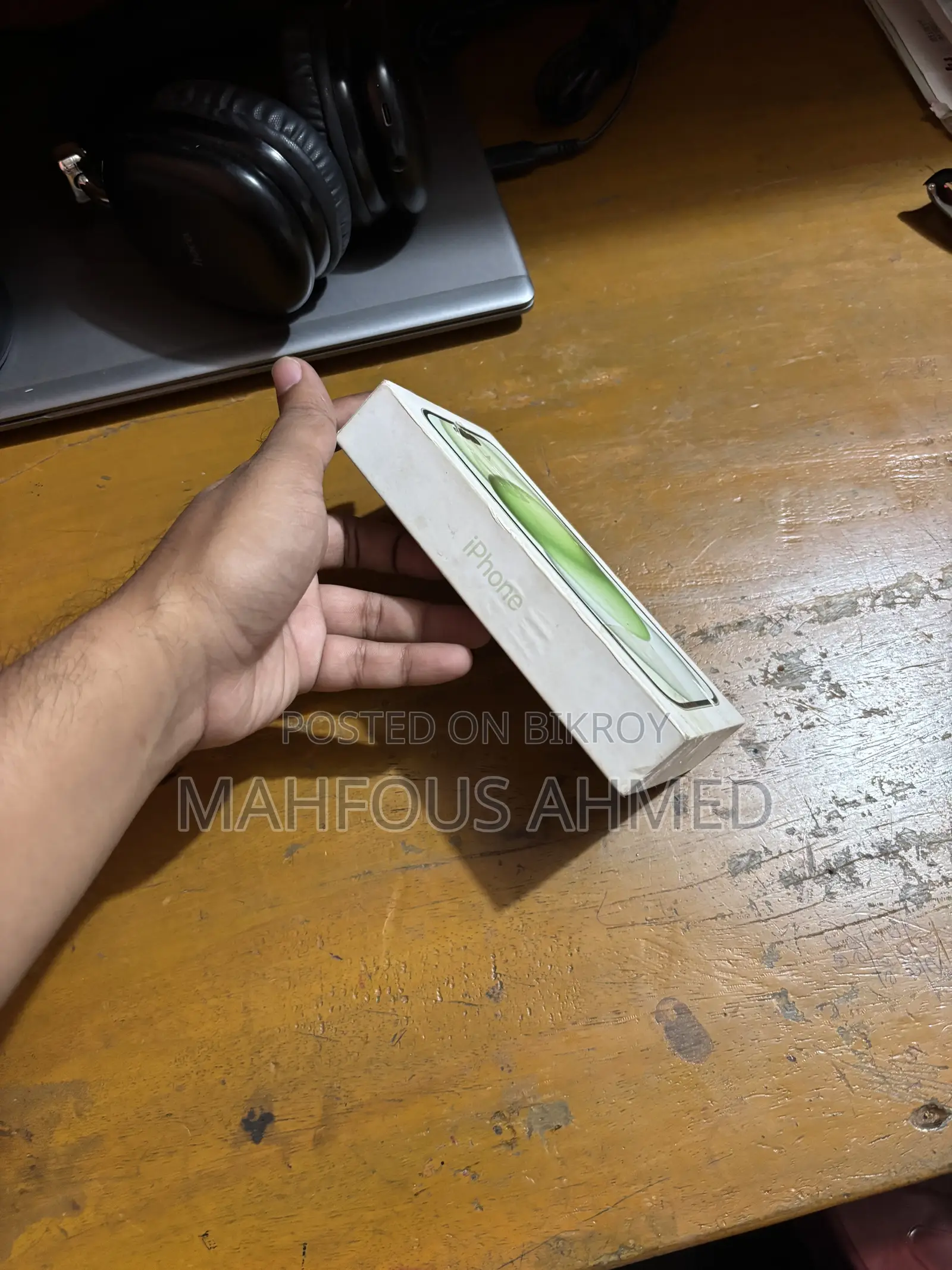 Apple iPhone 15 128 GB Green