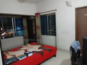 6bdrm Apartment in Dom-Inno-Pioggia, Malibag for rent