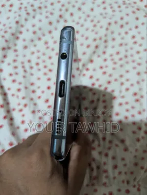 Samsung Galaxy A Quantum 128 GB Purple