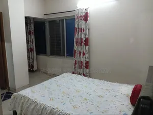 6bdrm Apartment in Dom-Inno-Pioggia, Malibag for rent