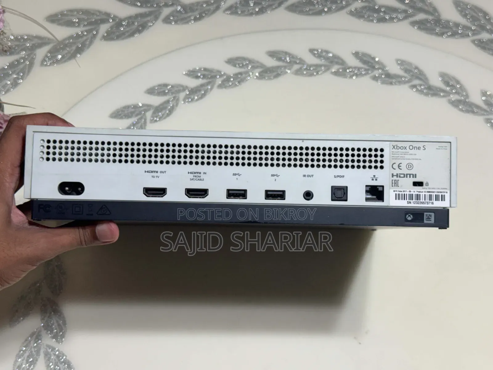 Xbox One S