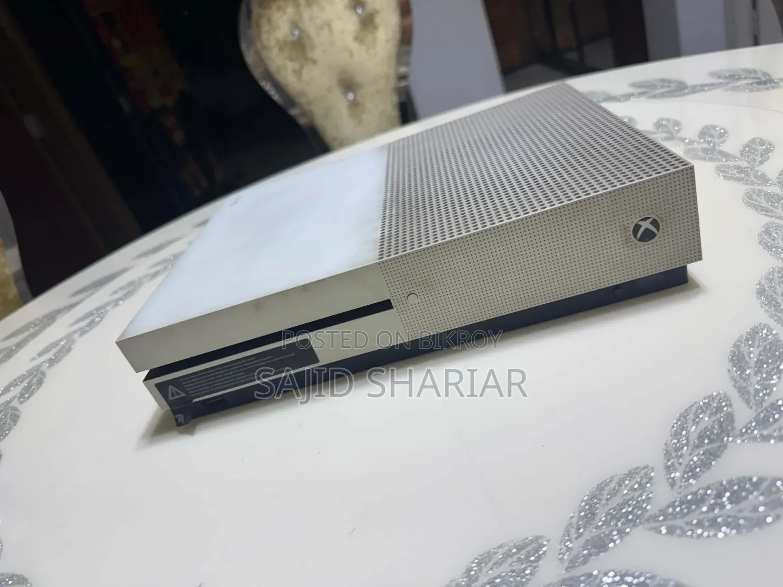 Xbox One S
