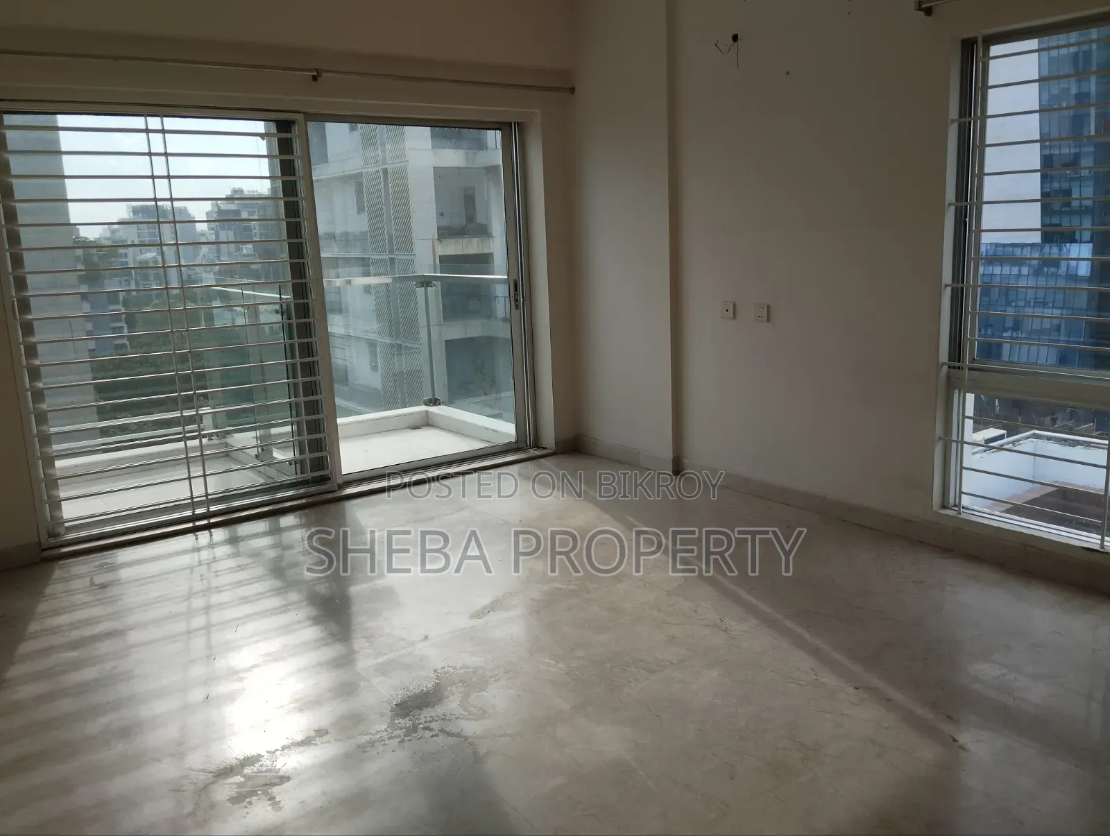 4bdrm Apartment in Navana, Gulshan for rent