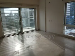 4bdrm Apartment in Navana, Gulshan for rent