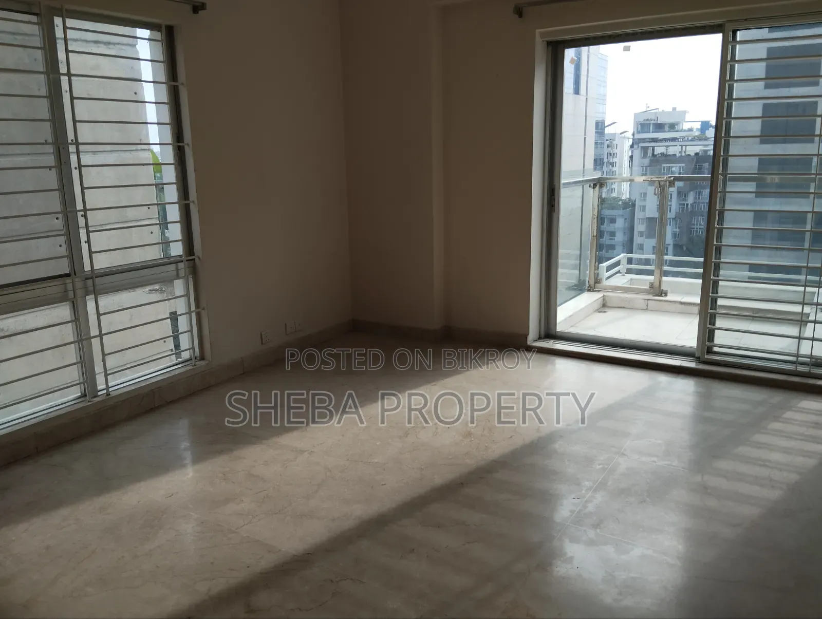 4bdrm Apartment in Navana, Gulshan for rent