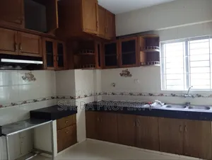 4bdrm Apartment in Navana, Gulshan for rent