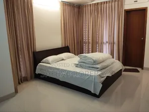 Furnished 4bdrm Apartment in Urban, Gulshan for rent