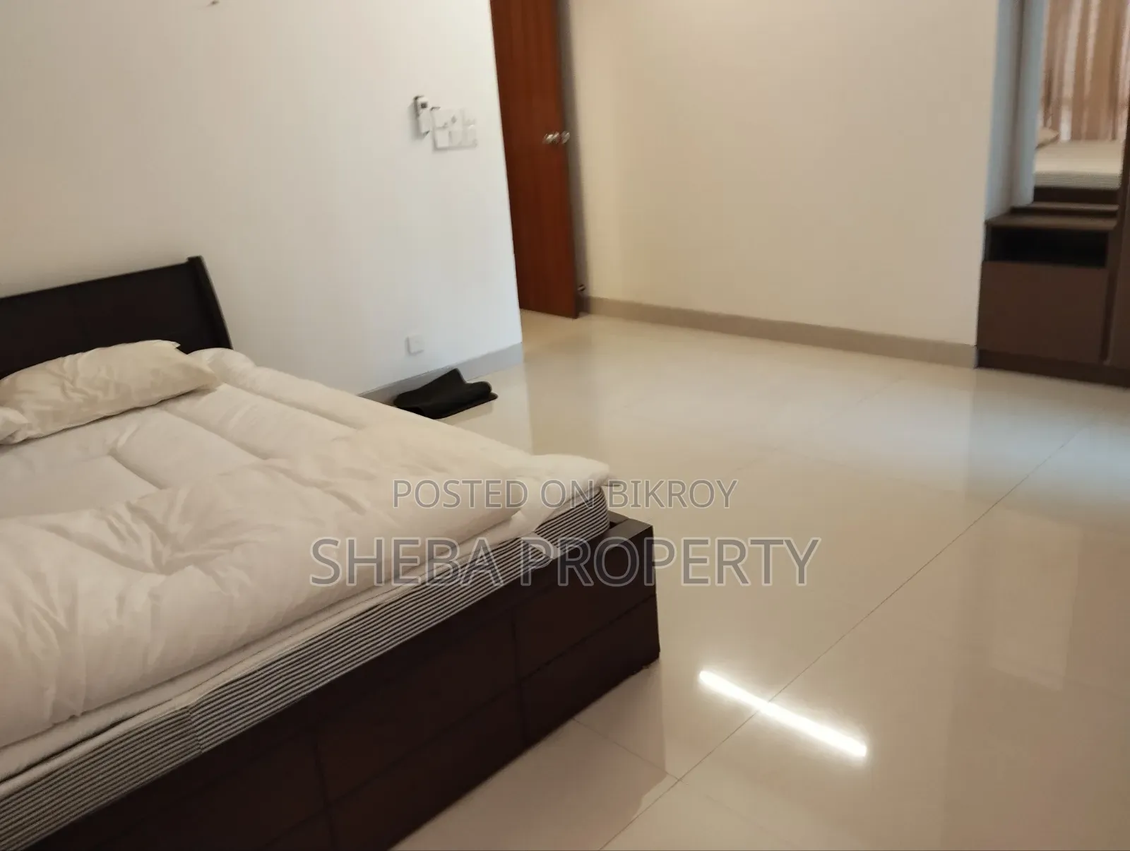 Furnished 4bdrm Apartment in Urban, Gulshan for rent