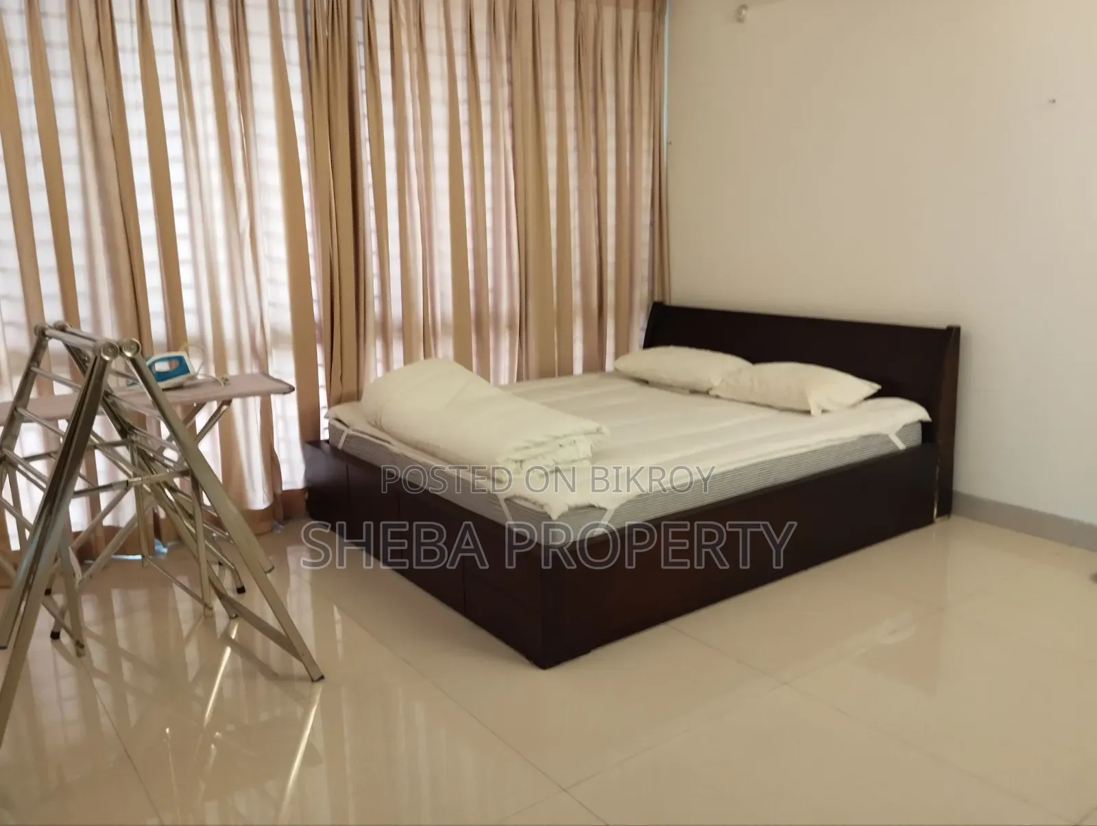 Furnished 4bdrm Apartment in Urban, Gulshan for rent