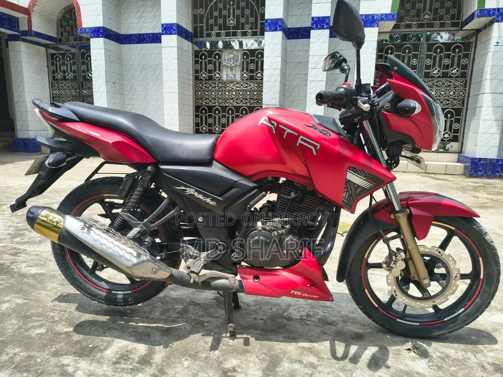 TVS Apache RTR 160 2V 2021 Red