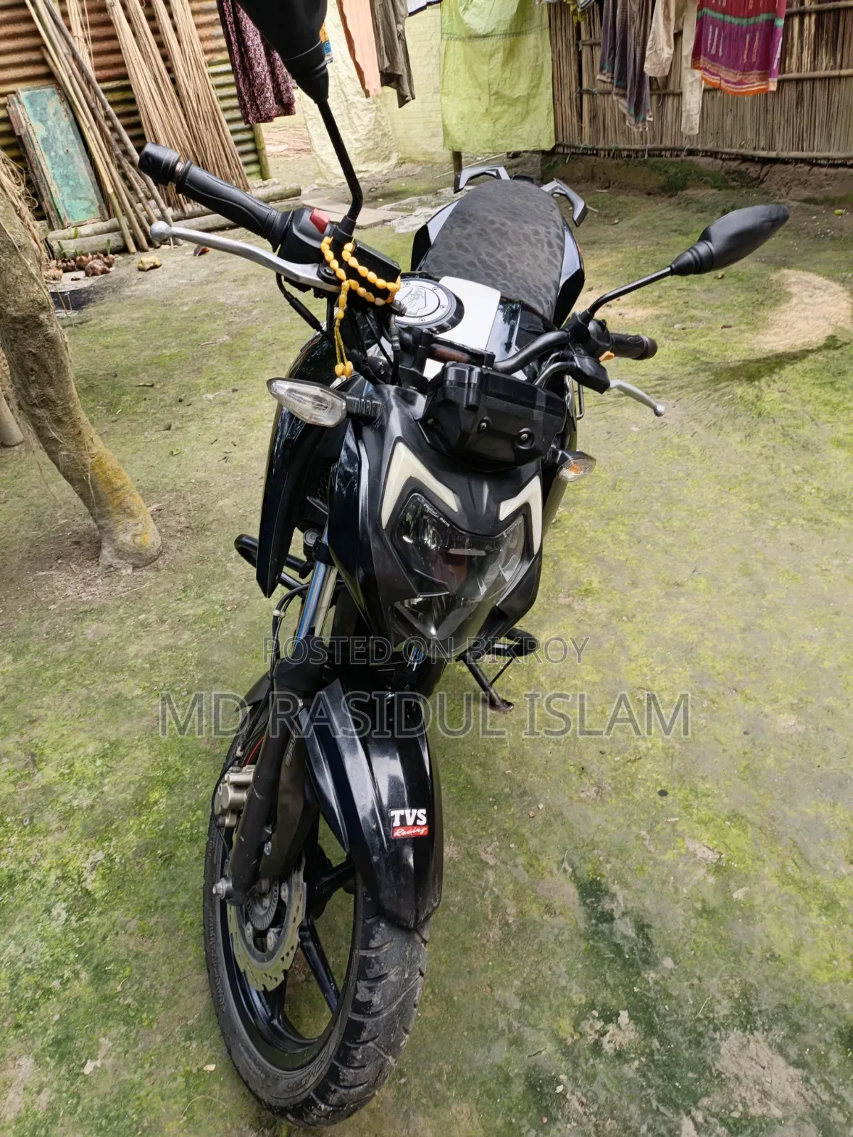 TVS Apache RTR 160 4V 2022 Black