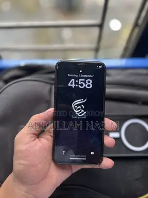 Apple iPhone X 64 GB Black
