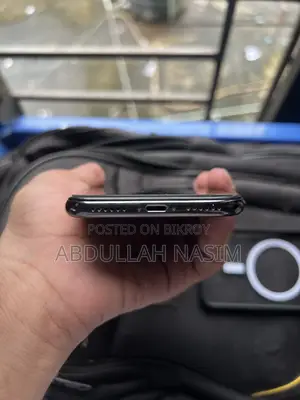 Apple iPhone X 64 GB Black
