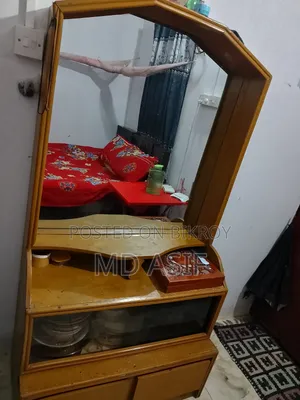 ড্রেসিং টেবিল, ৪০০০ Taka