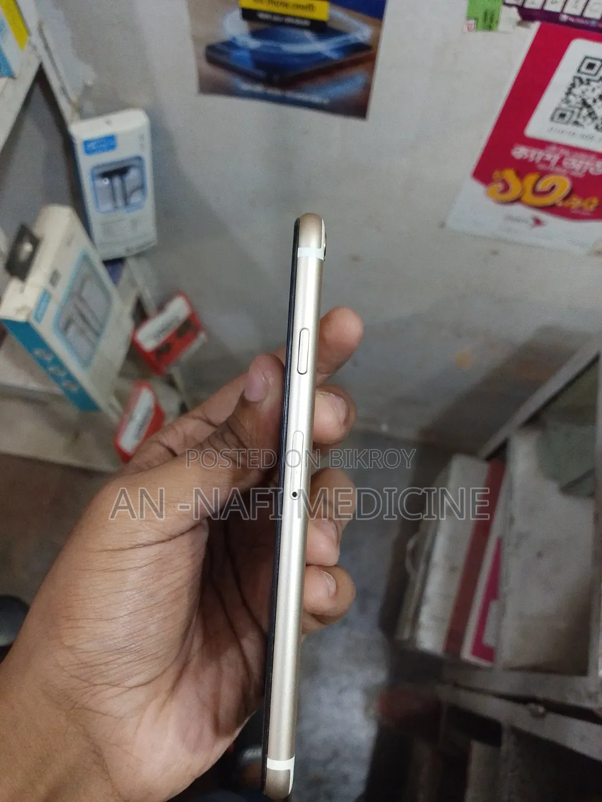 Apple iPhone 6s 64 GB Gold