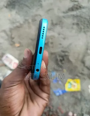 Tecno Spark Go 64 GB Blue