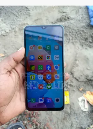Tecno Spark Go 64 GB Blue
