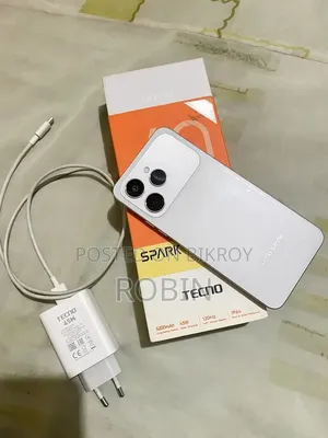 Tecno Spark 40 256 GB Silver