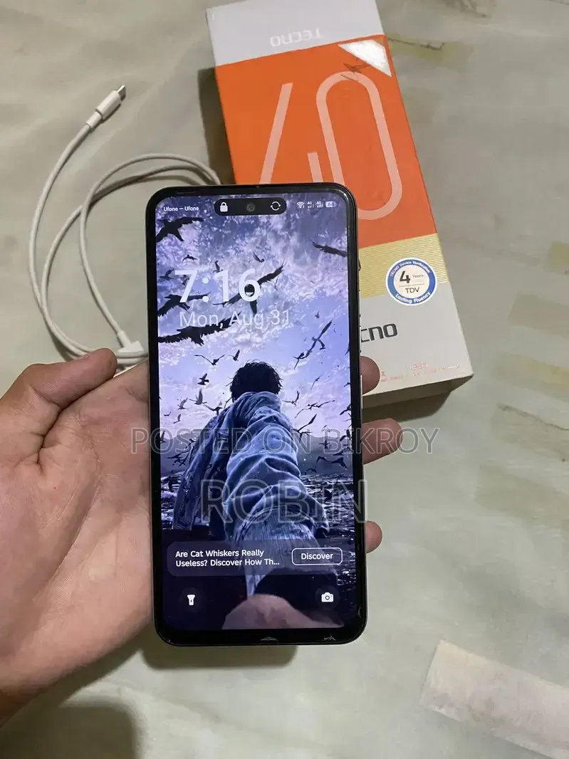 Tecno Spark 40 256 GB Silver