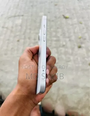 Apple iPhone 13 128 GB White