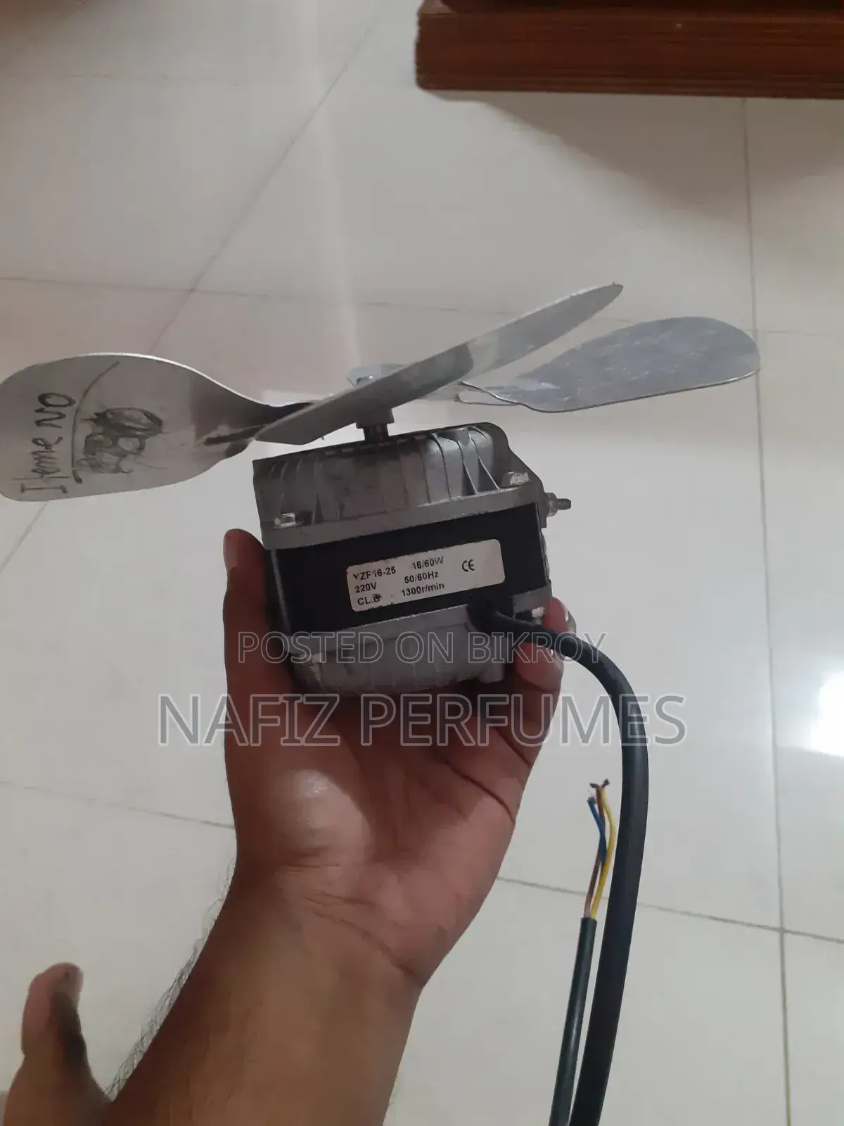 Brand New YZF16-25 Condenser Fan Motor With Blade