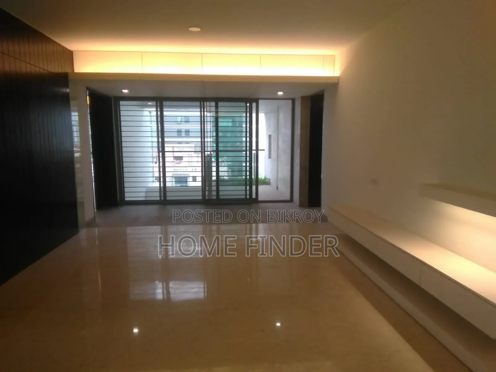 4bdrm Apartment in Gulshan 2 for rent