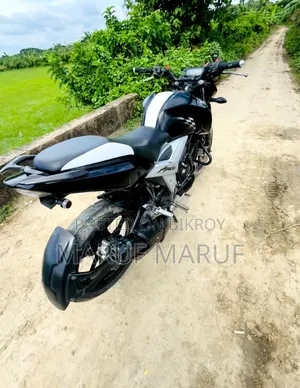 TVS Apache RTR 160 4V 2019 Black