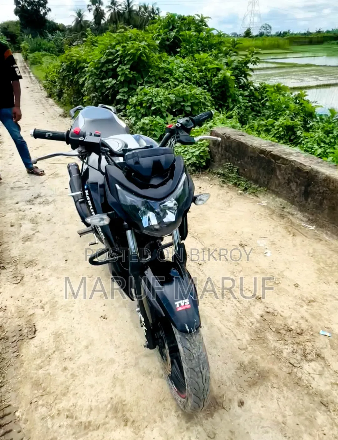 TVS Apache RTR 160 4V 2019 Black