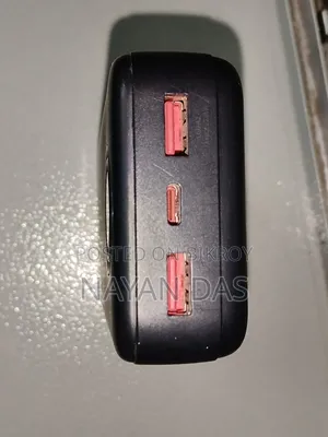 পাওয়ার ব্যাংক আল্ট্রা ফাস্ট চার্জিং