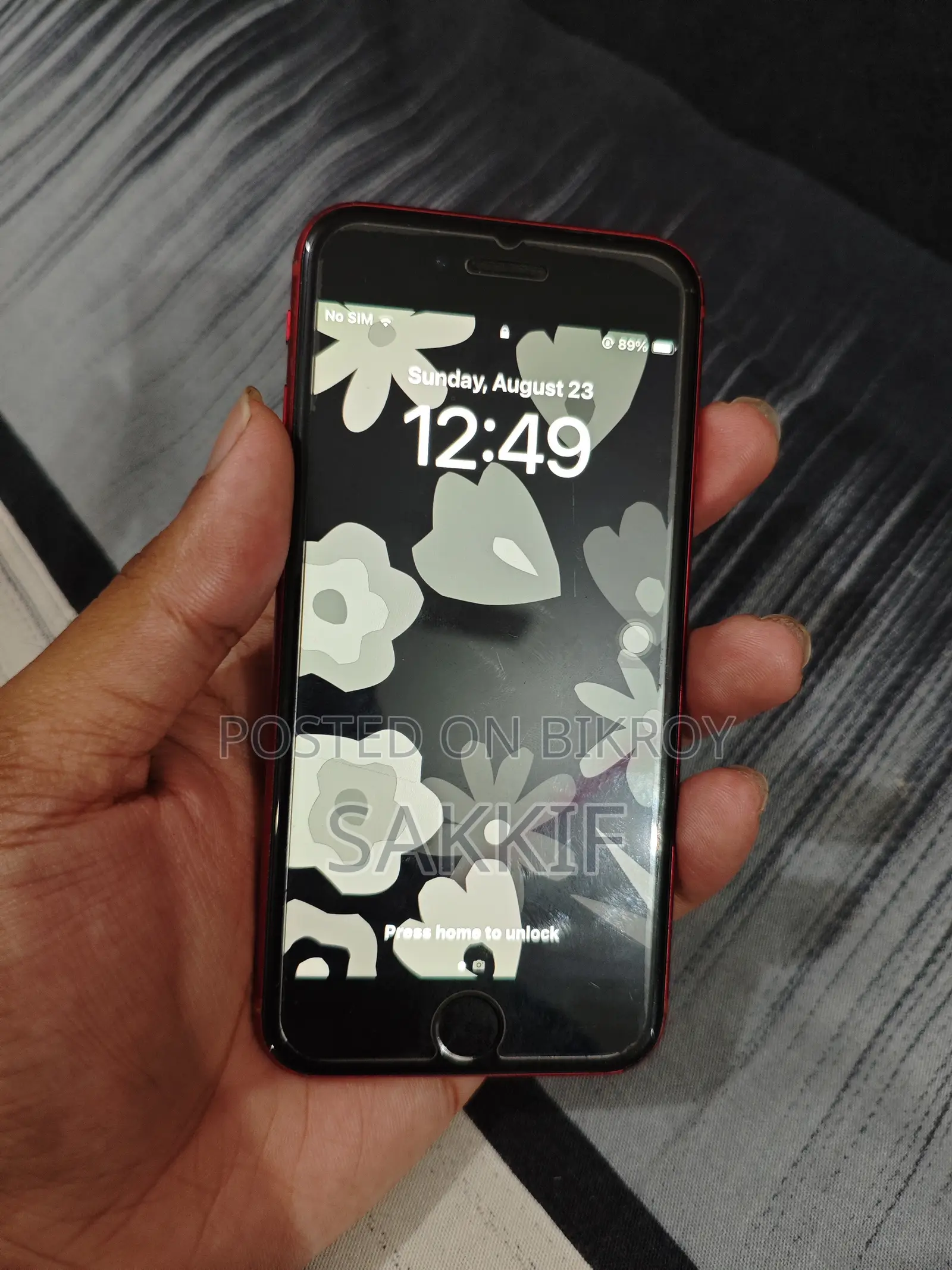 New Apple iPhone SE (2020) 64 GB Red