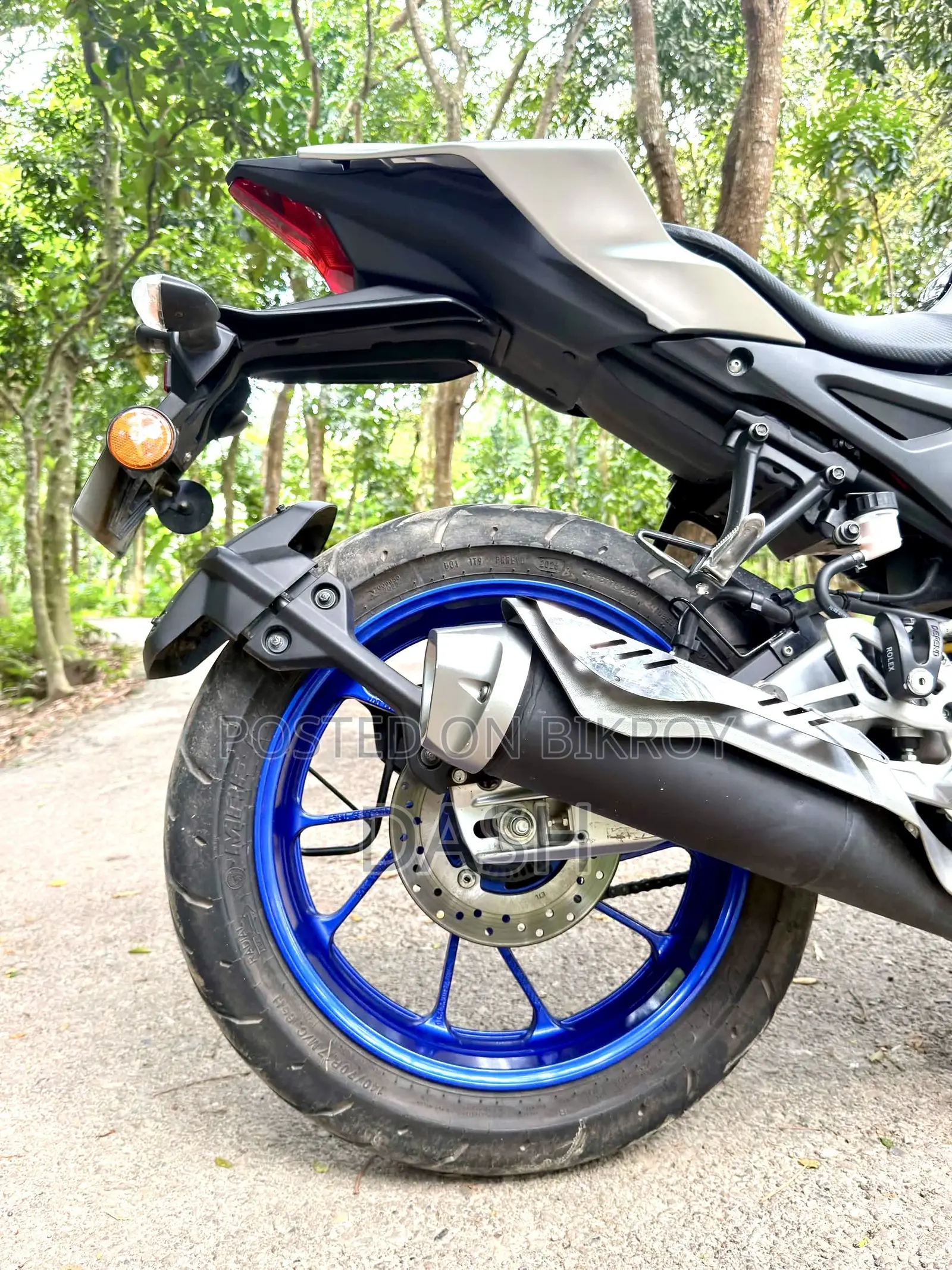 Yamaha R15M 2026 Silver