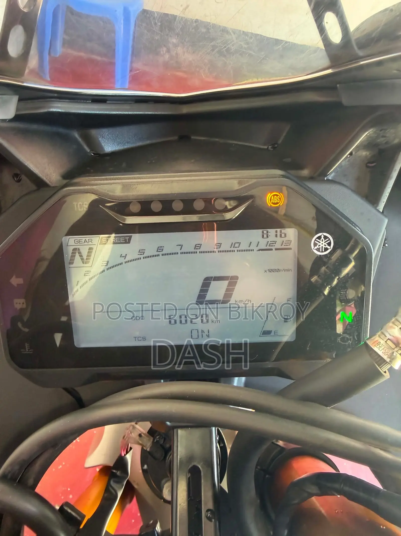 Yamaha R15M 2026 Silver