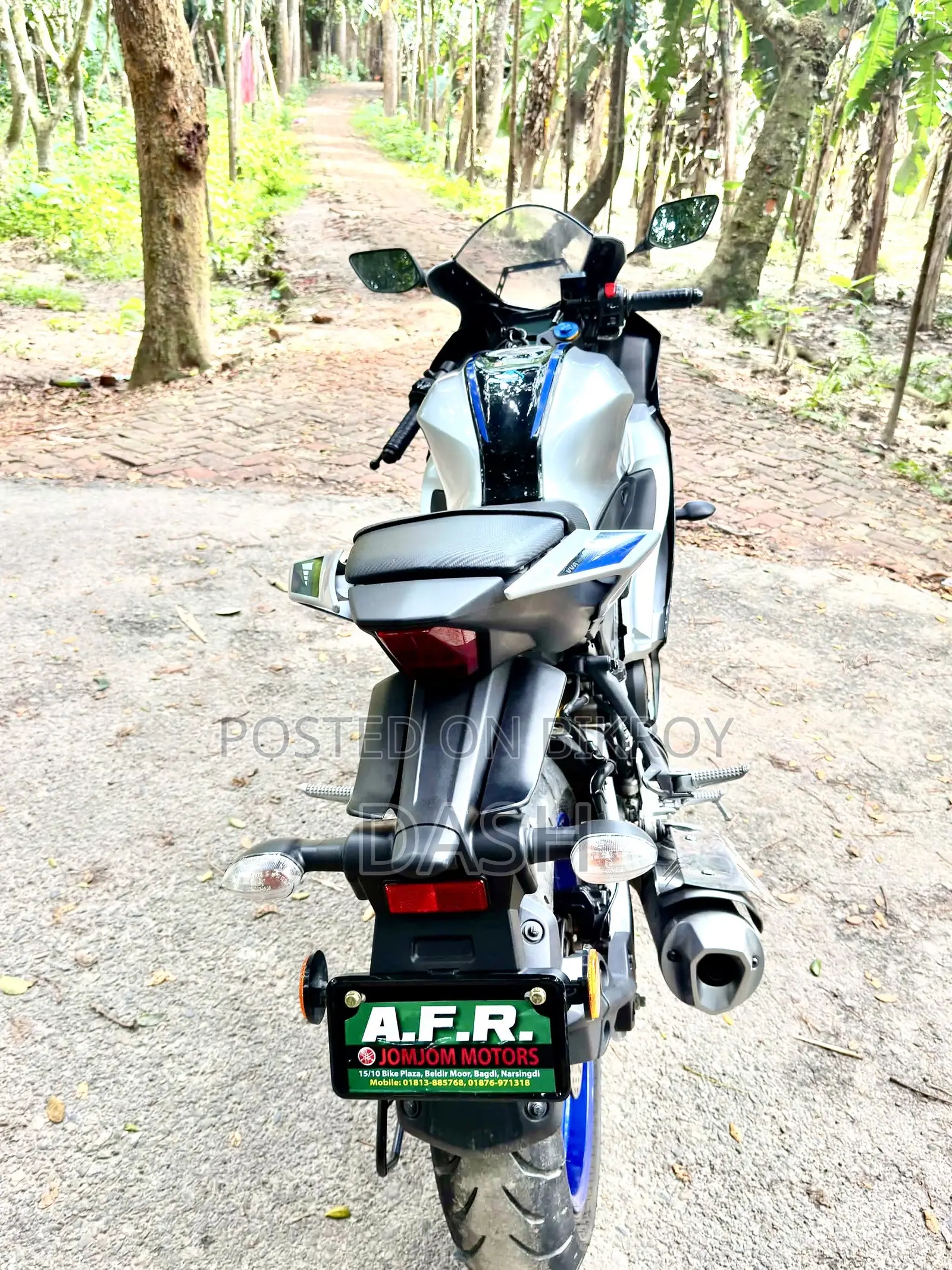 Yamaha R15M 2026 Silver