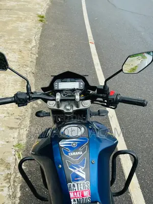 Yamaha FZS V2 2024 Blue